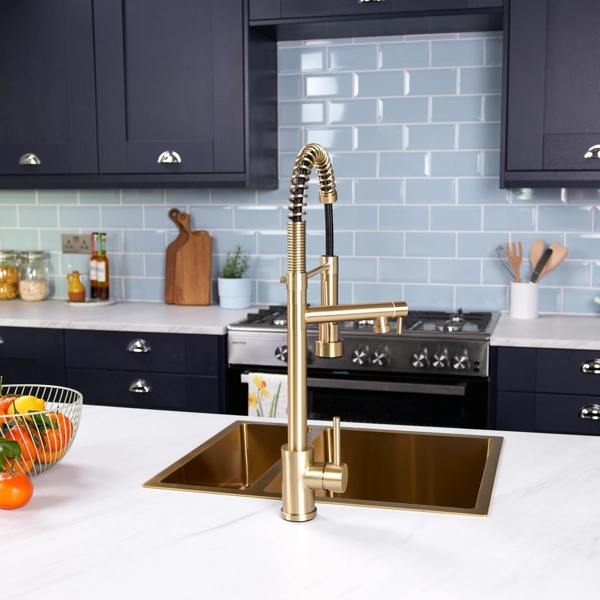 Flode Alta | Single Lever Kitchen Sink Mixer Tap with Swivel Spout | Brushed Brass Finish