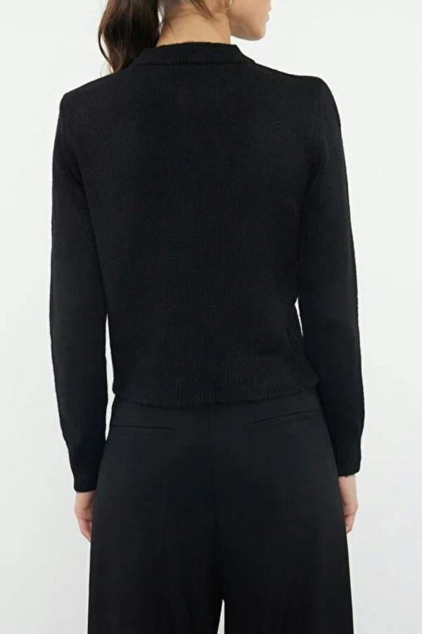 WOVCOR Soft-Textured Knit Cardigan with Jewelry Button Detail