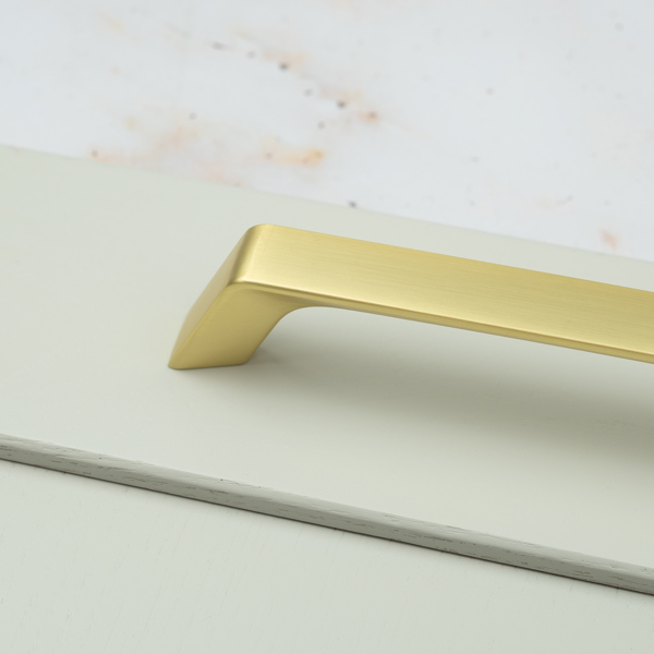 Handle & Home Brushed Brass Contemporary Handles and Coordinating Knobs
