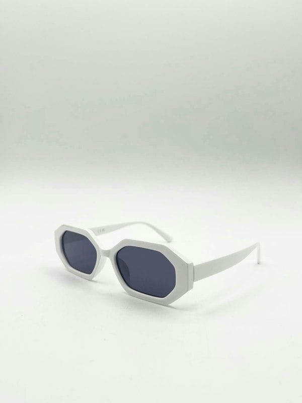 SVNX Oval Geomentric Sunglasses in White