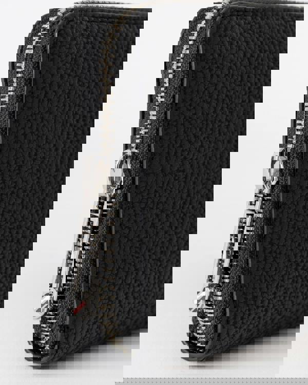 Tommy Hilfiger TH Emblem Womens Large Zip Bag - Black