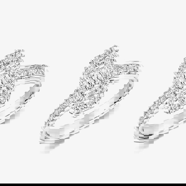 T. H. Baker 9ct White Gold 0.33ct Diamond Cluster Ring RD695W