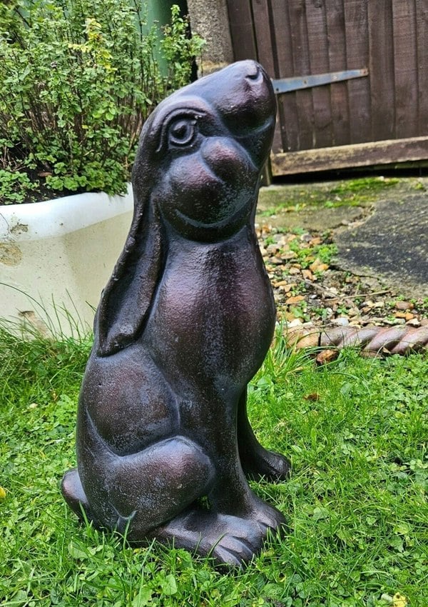 Inspirational Gifting Stargazing Hare Garden Sculpture Cast Iron Ornament