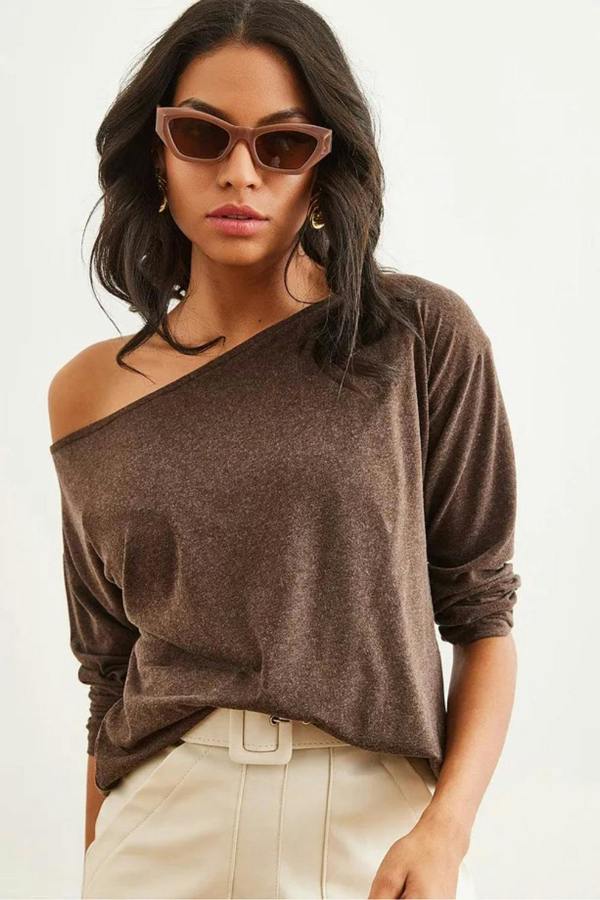 Hoxton Gal Boat Neck Wool-Viscose Draped Jumper