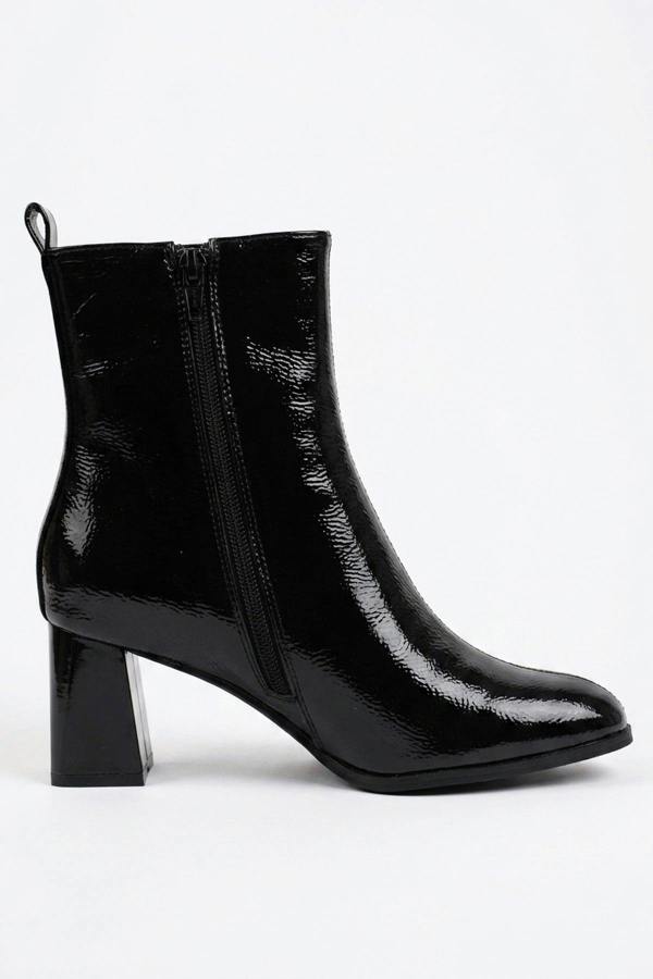 Genevieve Black Patent Pointed Toe Boots - Black