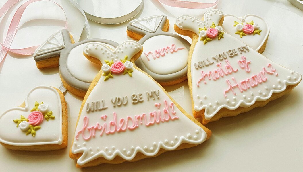 The Cookie Collaboration Hand-iced, Personalised Bridesmaid/Maid of Honour/Flowergirl Cookie LETTERBOX GIFT