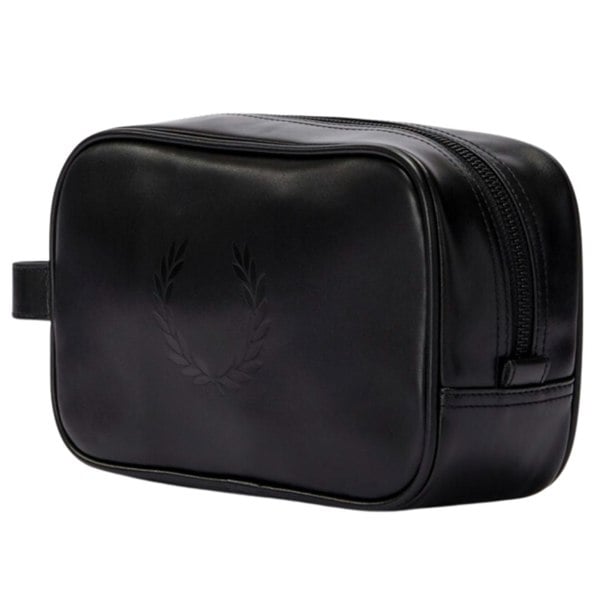 Fred Perry Laurel Wreath Washbag Black Leather Bag