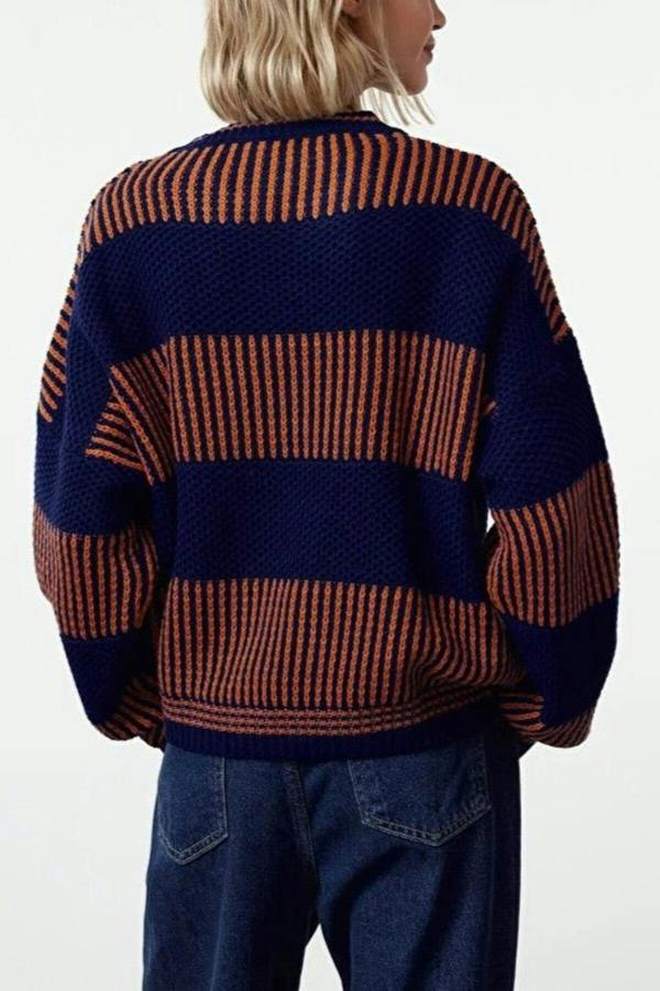 WOVCOR Wide Cut Striped Knit Sweater