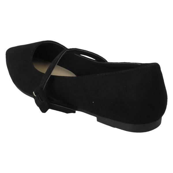 Savannah Ladies Savannah Pointed Toe Buckle Fastening Flat Smart Shoes F80586