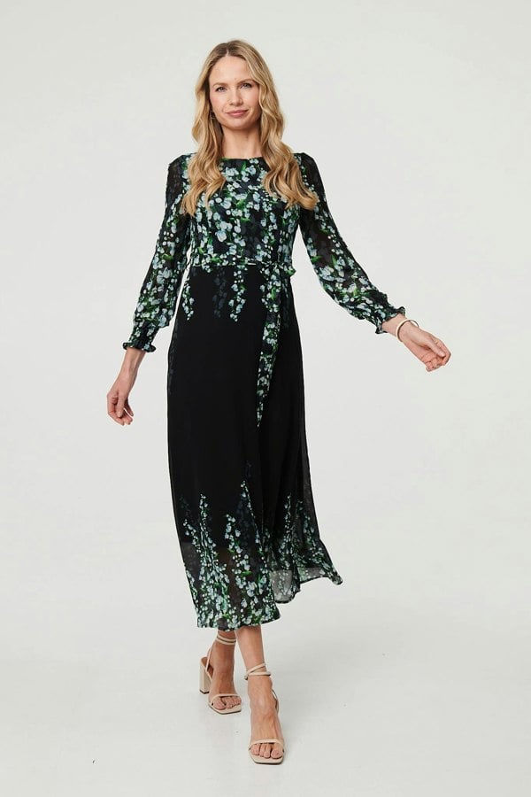 Black | Floral Long Sleeve Chiffon Maxi Dress : Model is 5'10"/178 cm and wears UK10/EU38/US6/AUS10
