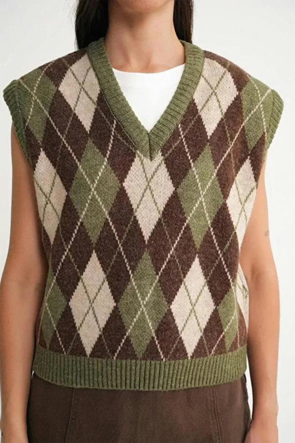 Hoxton Gal Argyle Pattern Knit Sweater Vest