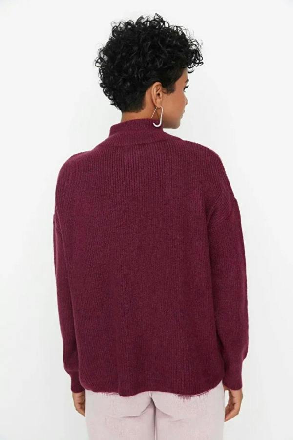 Hoxton Gal Soft-Textured Zip-Up Knit Sweater