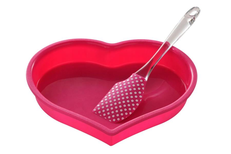 Hallie Heart Silicone Mould and Spatula Baking Set
