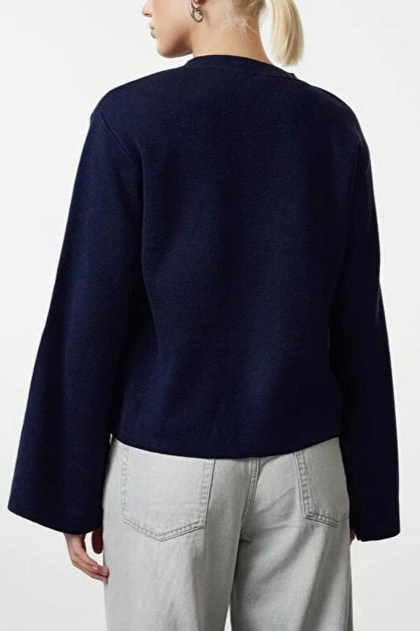 WOVCOR Basic Knit Sweater