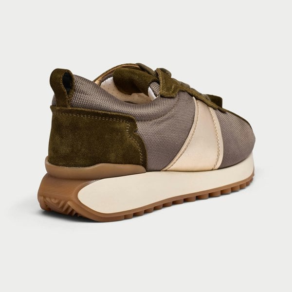 Cosmos khaki trainer sole view