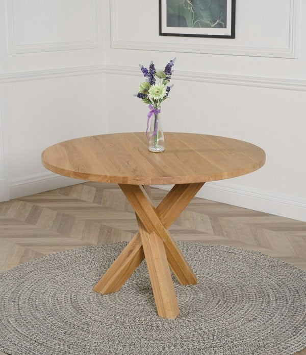 That's Furniture Oregon 110cm Round Solid Oak Dining Table