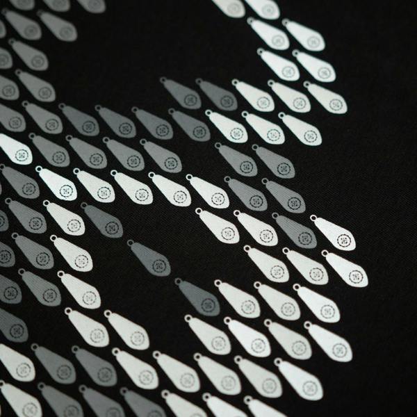 Kumu Lead Head Tee