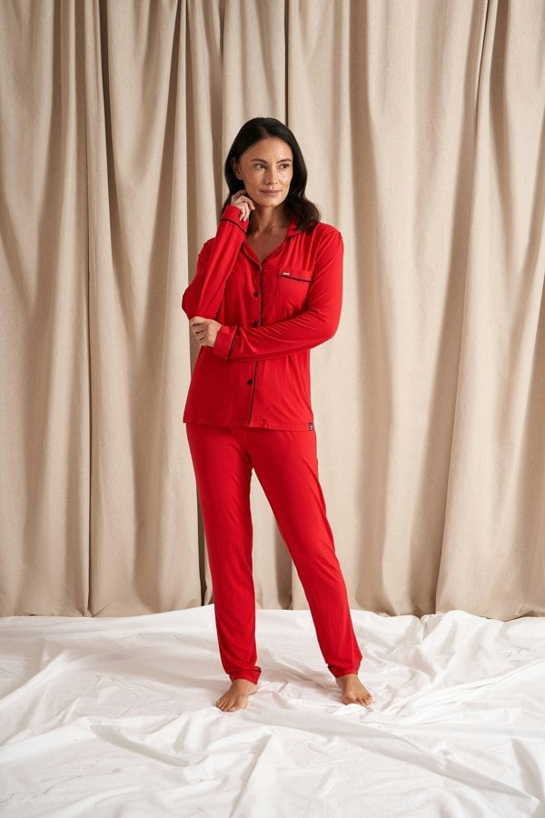 Pretty You London Women's Bamboo Long Pyjama Set - Red