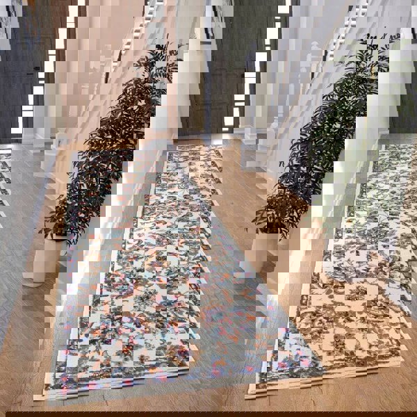 Orient Rug Caracci – Vintage Floral Design