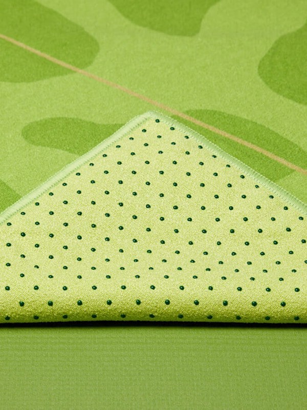 Manduka Yogitoes rSKIDLESS Mat Yoga Towel - Forrest GL