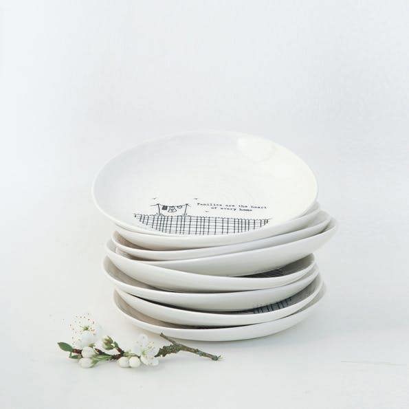 “Families are the heart of every home” Porcelain Dish - 14.5cm