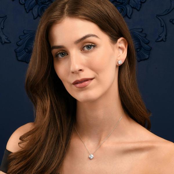 namana 925 Sterling Silver  Cubic Zirconia Cushion Halo Pendant Necklace