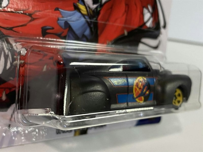 spiderman maximum venon hot wheels tail dragger gjv27 1:64 scale