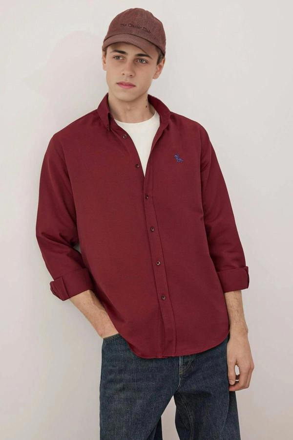 WOVCOR Oxford Smart Men’s Shirt with Embroidery Details