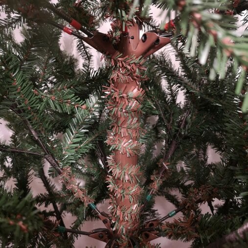 Samuel Alexander 7ft 210cm Green Glenshee Spruce Artificial Christmas Tree PE and PVC Mix Natural Look