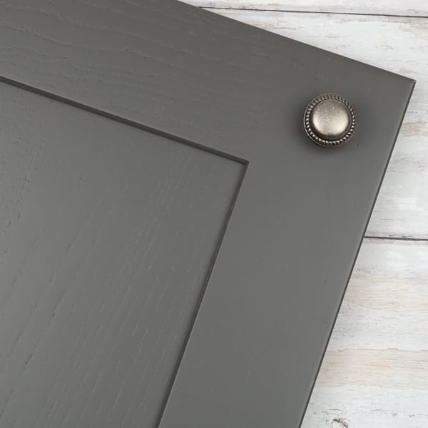 Handle & Home 29mm Antique Pewter Knob