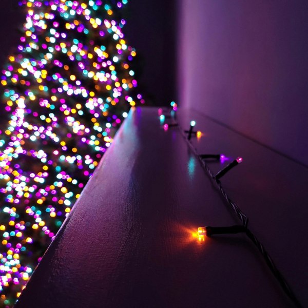 Samuel Alexander 400 LED 40m Premier Christmas Indoor Outdoor Multi Function Battery Operated String Lights with Timer in Rainbow