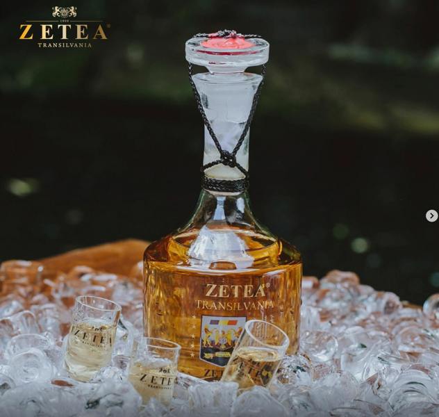 Zetea de Transilvania Plum Schnapps (Tuica prune) 750ml