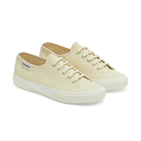 Superga Womens/Ladies 2725 Trainers - Beige Light Eggshell/Avorio Nude - 
