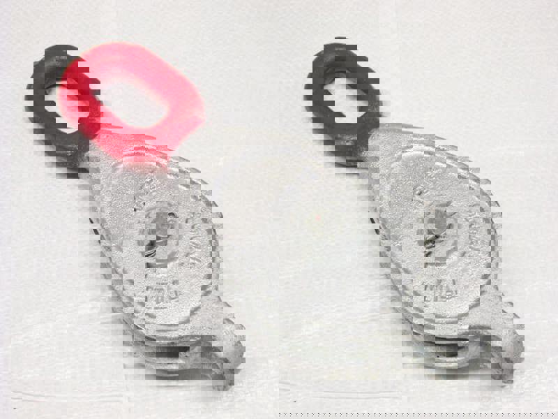 1.8 Ton 10" Red Head GMI Single Sheave Block With Swivel Eye Galvanised - 32MM Wire Rope Safety Lift