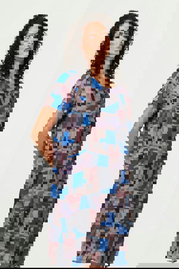 Blue | Abstract Relaxed Knee Length Shift Dress
