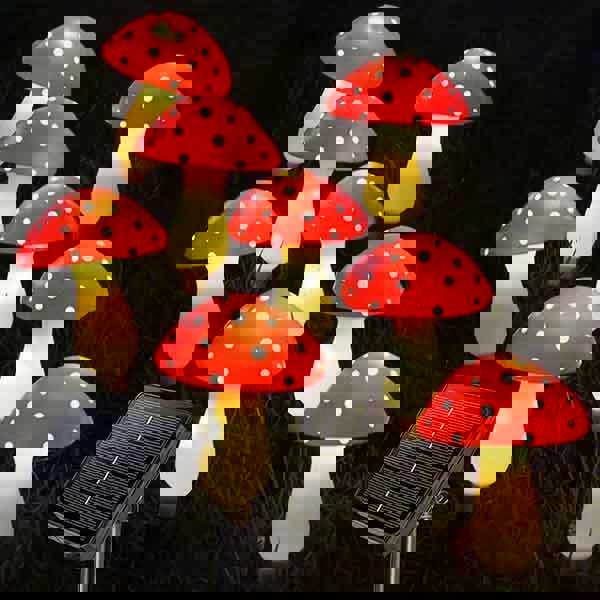 Leaper Outdoor Solar-Powered Glowing Mushroom Lightsroom Lights