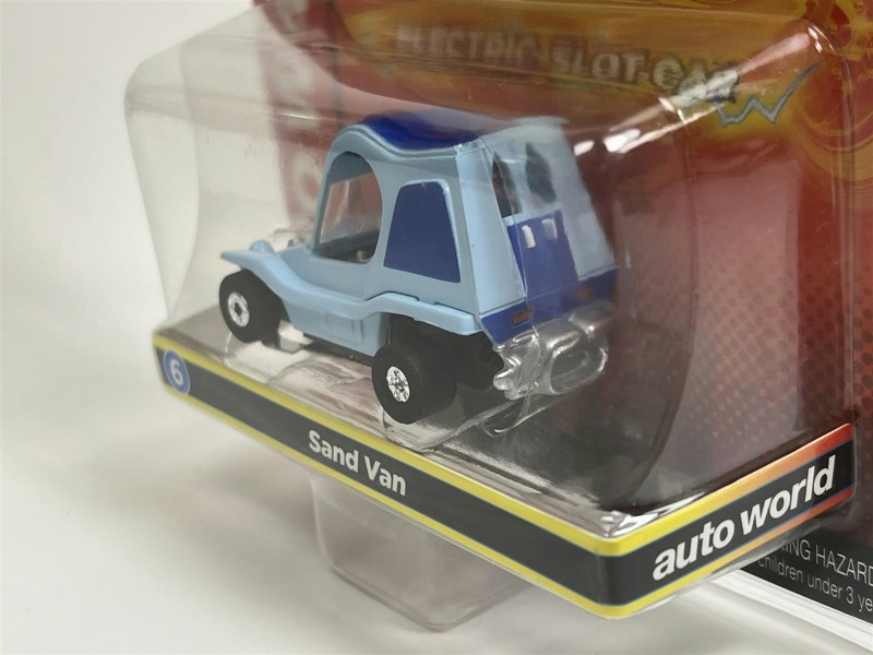 Auto World Slot Cars Sand Van Blue Thunderjet Ultra G HO Slot Car SC367-6