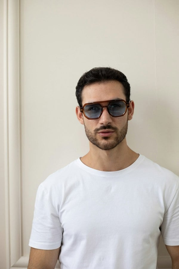 SVNX Angular Navigator style sunglasses in Brown with blue Lenses