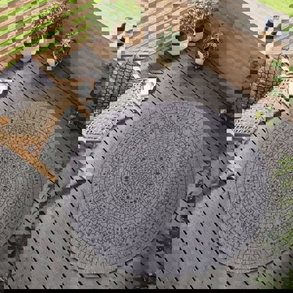 The Rugs Porto Reversible Indoor-Outdoor Rug - Durable