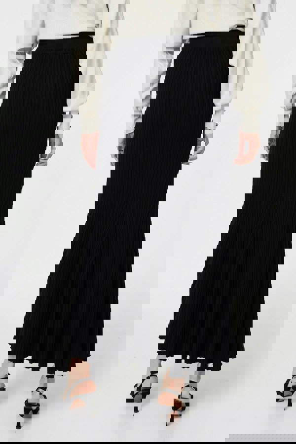 Black | Stripe Pleated Texture Knit Maxi Skirt
