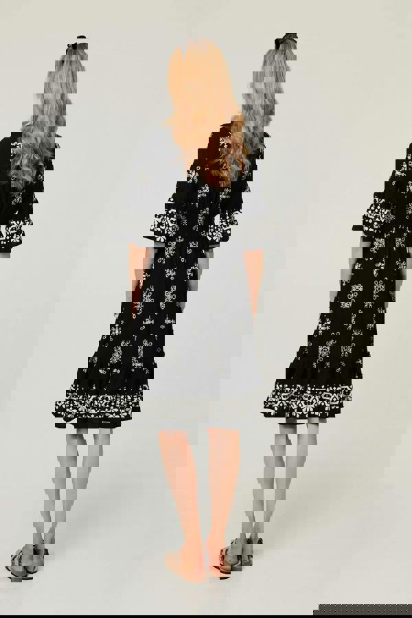 Black | Border Print Ruched Knee Length Dress