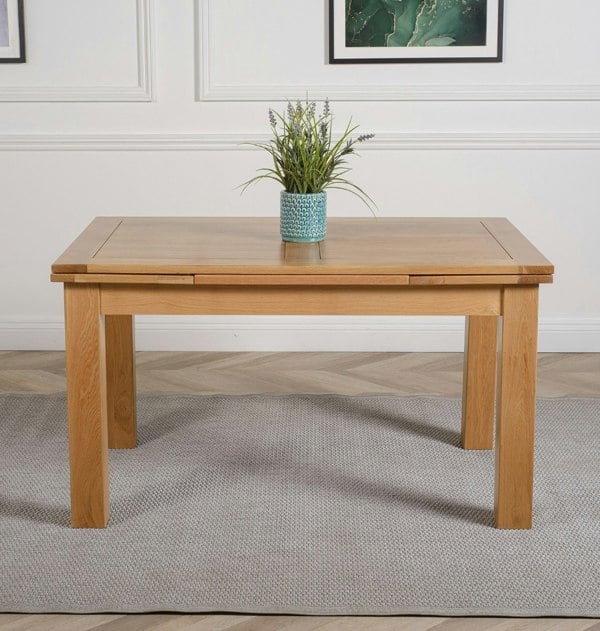 That's Furniture Richmond Solid Oak Extendable Dining Table - 140 to 220cm