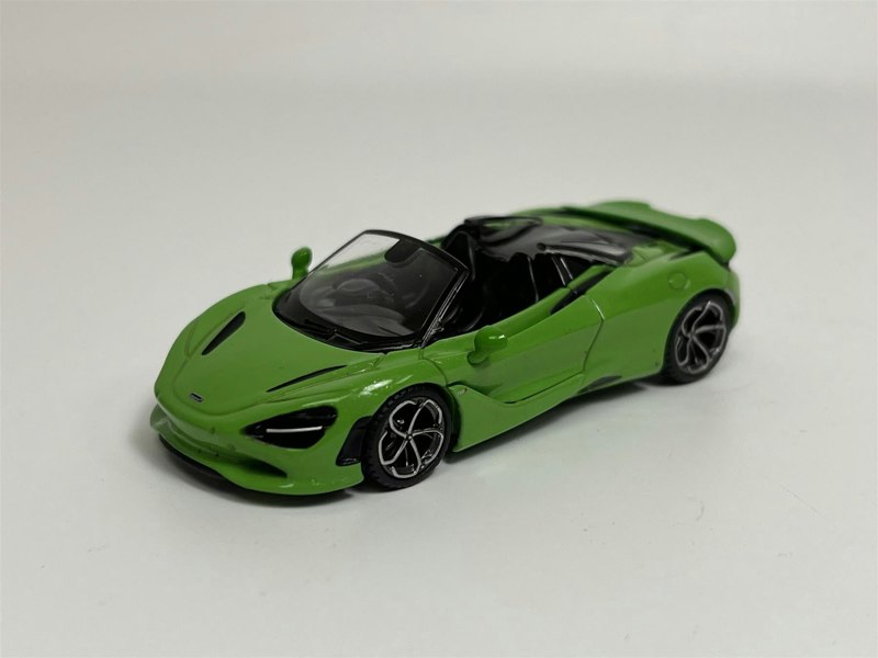 Mini GT McLaren 750S Spider Mantis Green RHD 1:64 Scale MGT00783R