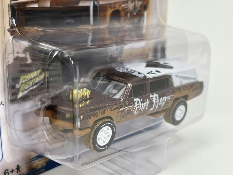 Johnny Lightning Custom Haulin Hearse Dark Copper Metallic with Mud Splatter 1:64 Scale JLSF024B