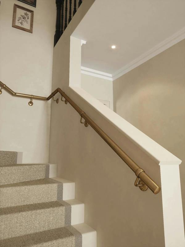 Single Winder Handrail Kit with turn and rises.