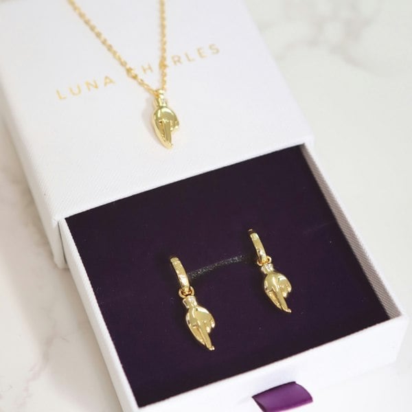 Luna Charles Fingers Crossed Gift Set | Earrings & Necklace | 18k Gold Plated