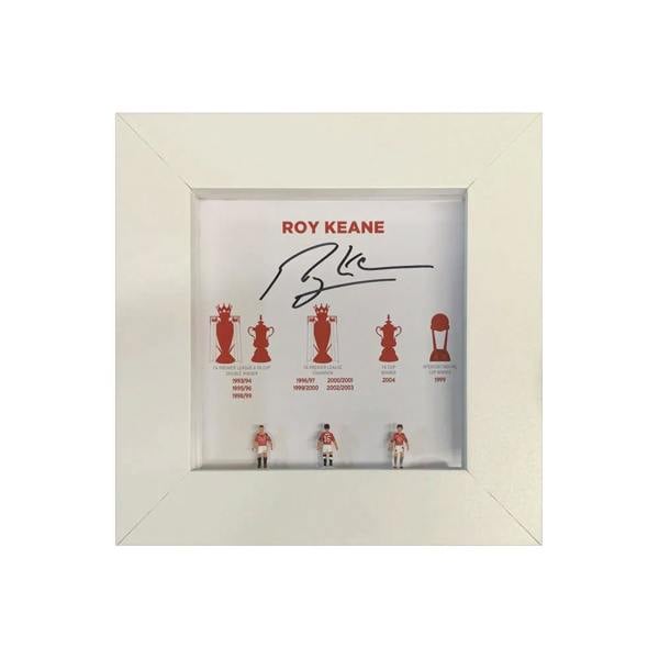 Unbranded Roy Keane signed hand painted Subbuteo style career display