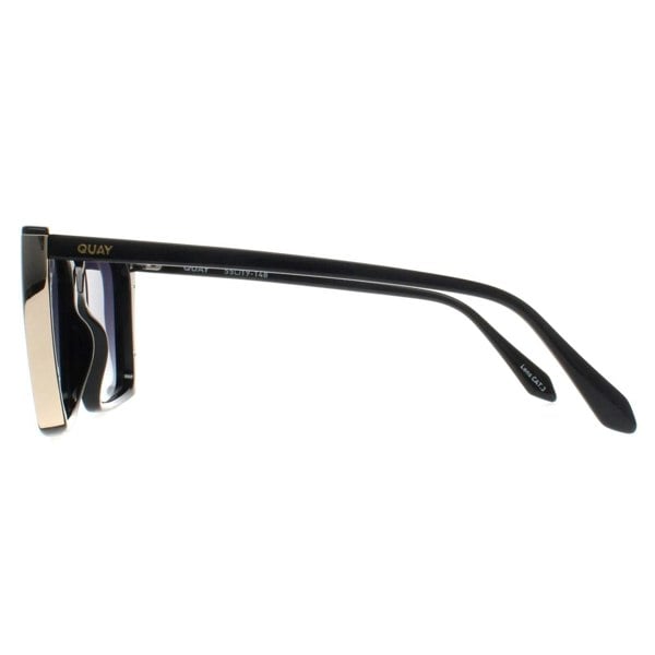 Quay Sunglasses Front Cover BLK Black Smoke Polarized