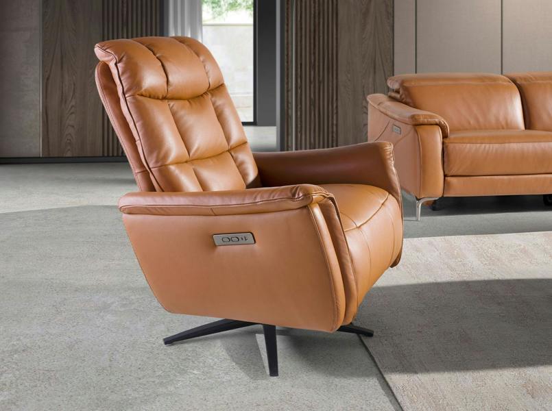 Angel Cerdá Brown leather swivel armchair 5117