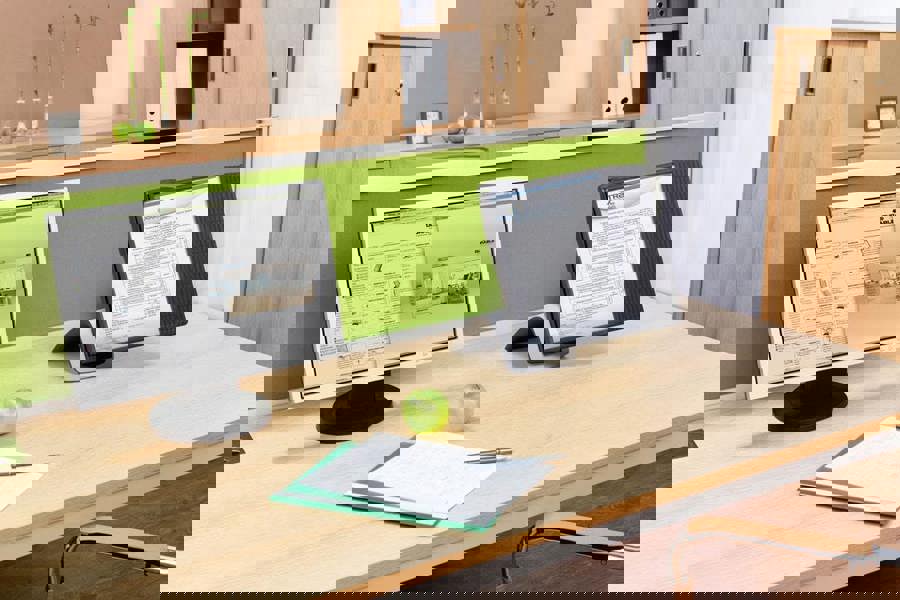 Durable SHERPA STYLE TABLE 10 Display Panel Desk Stand | 10 Panels | A4 Black